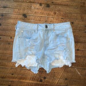 American Eagle lace pocket light wash cut off hi-rise 2 shorts